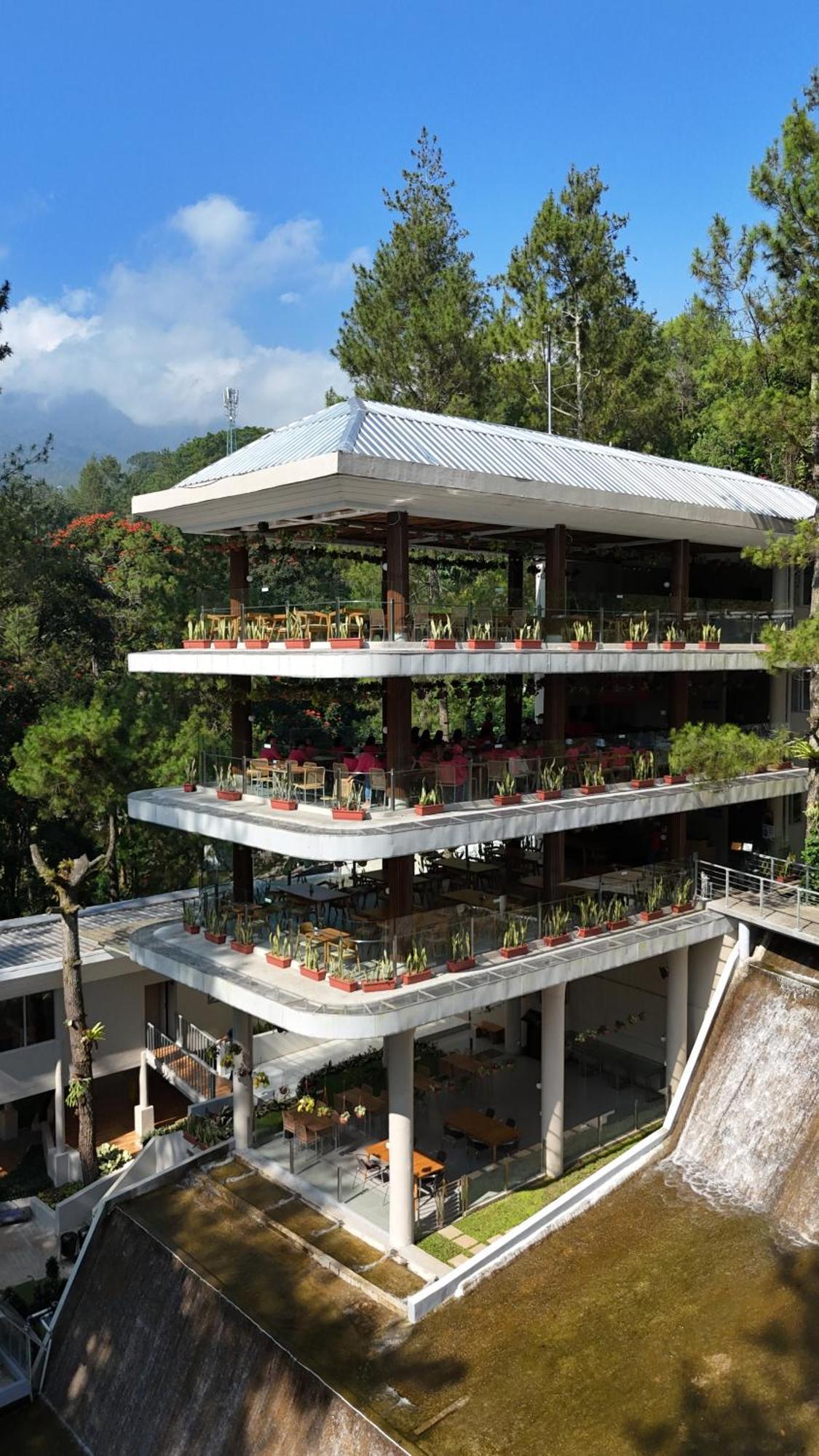Heha Waterfall Suites & Camping Ground Paragajen Dış mekan fotoğraf