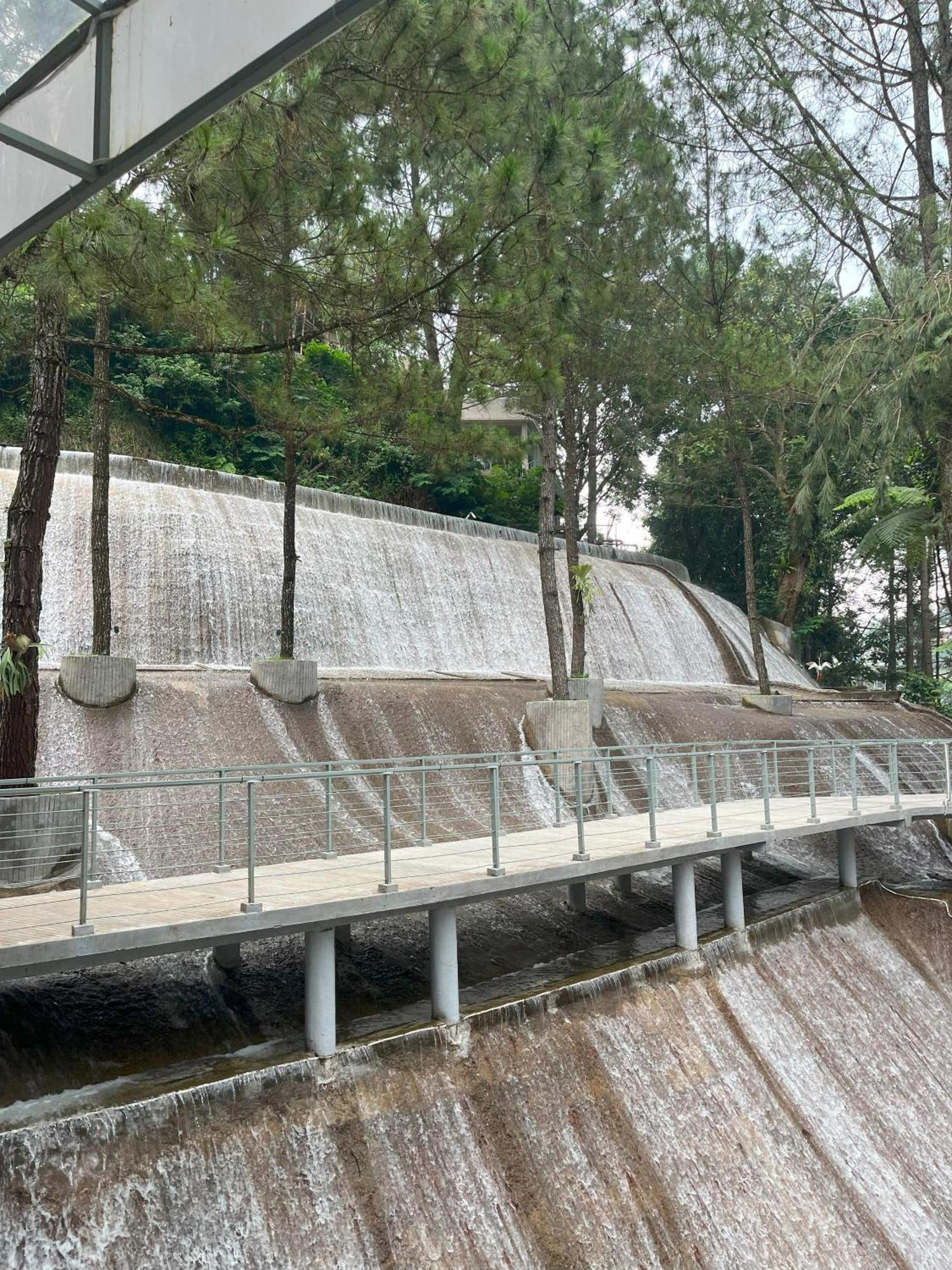 Heha Waterfall Suites & Camping Ground Paragajen Dış mekan fotoğraf