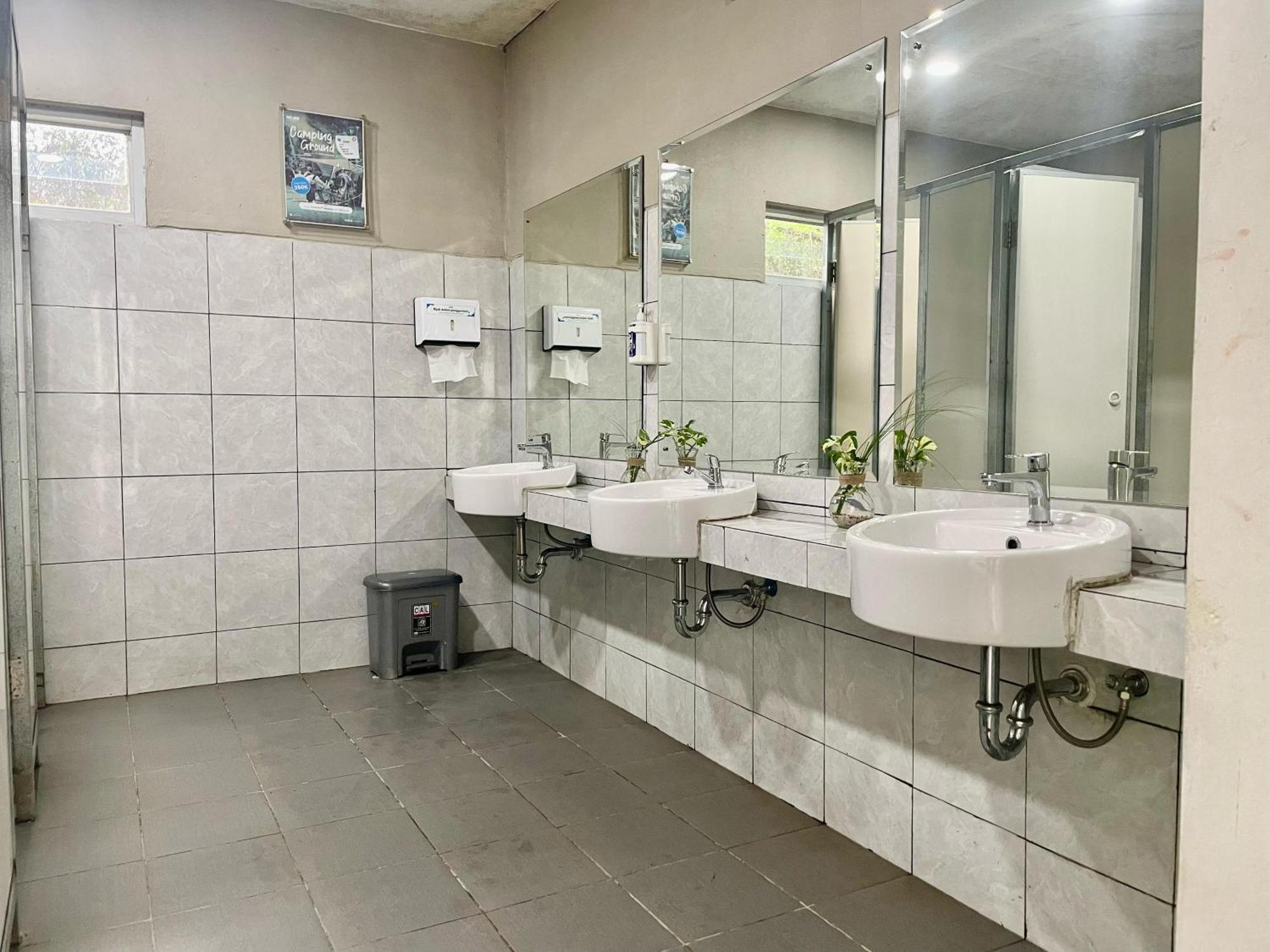 Heha Waterfall Suites & Camping Ground Paragajen Dış mekan fotoğraf